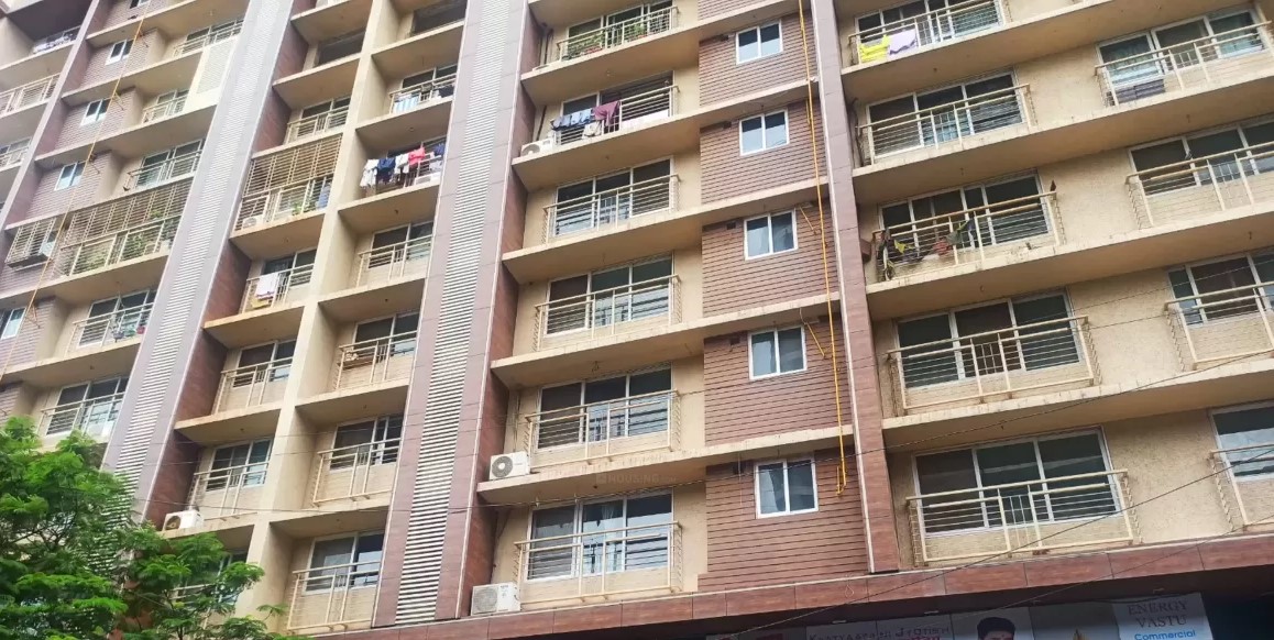 Main - Dlh Metroview, Andheri West